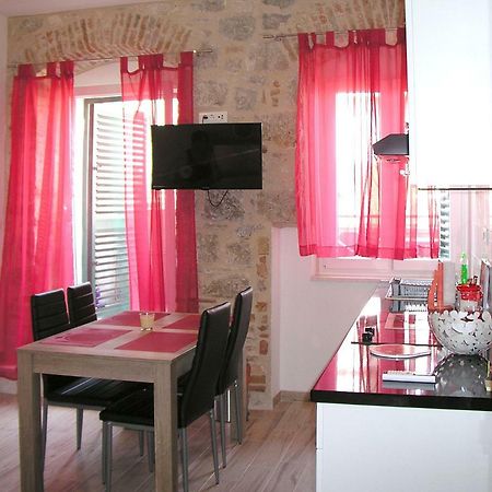 Apartmani Klara I Gracia Сплит Экстерьер фото